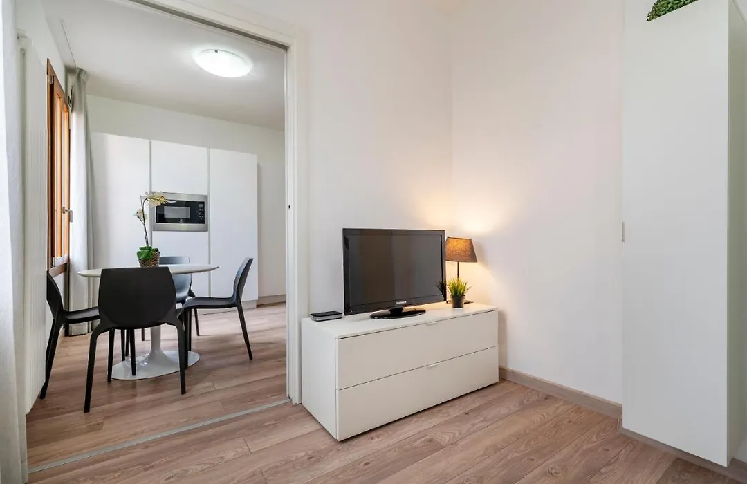 Sea To Sky Apartments By Wonderful Italy-1